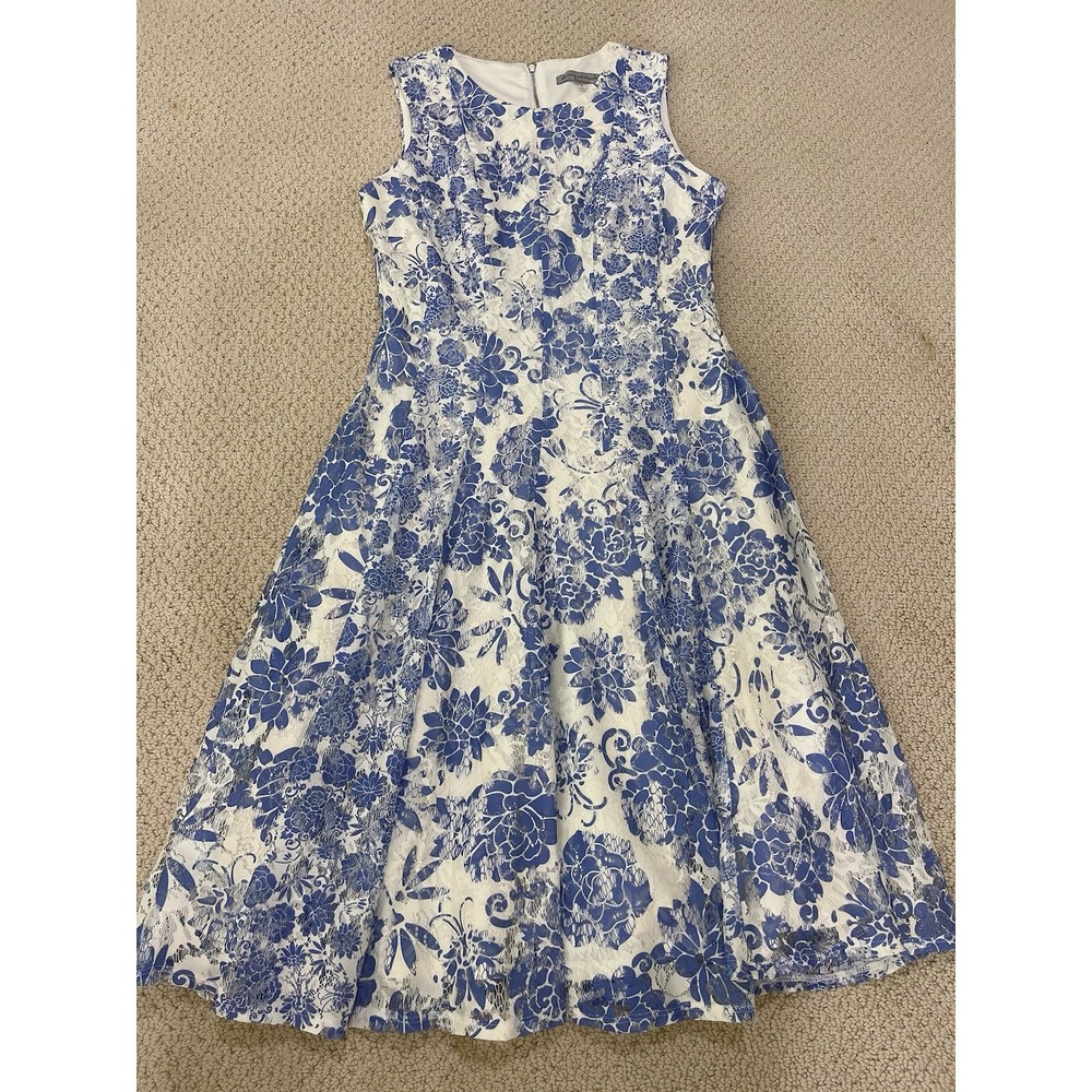 danny and nicole dress WOMEN SIZE 6